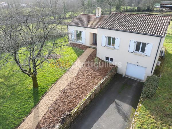 Vente Maison154 m² - 7 Pièces - AUBIGNY LES CLOUZEAUX (85430)