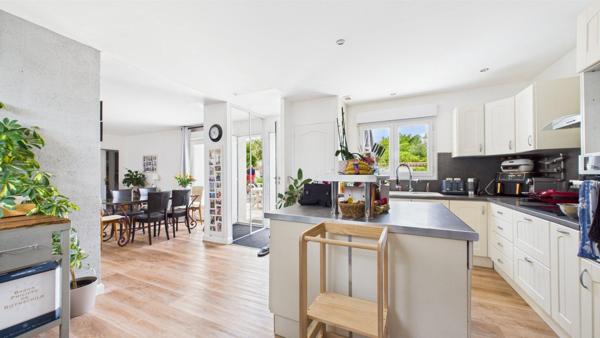 Maison plain pied, 3 chambres, au goût du jour