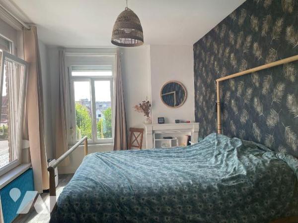 A VENDRE sur BAILLEUL dans le Nord (59) : MAISON SEMI BOURGEOISE EN CENTRE VILLE ET PROCHE GARE...