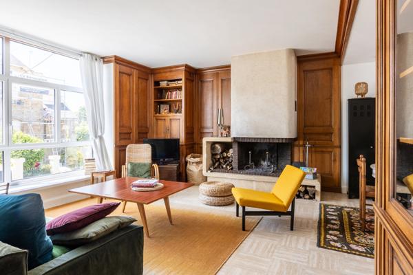 Appartement T3 77 M² + STUDIO 27 M² + JARDIN 120 M²