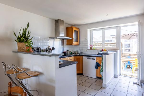 Appartement T3 77 M² + STUDIO 27 M² + JARDIN 120 M²