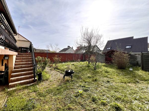 Gagny (93220) Maison avec grand jardin et garage