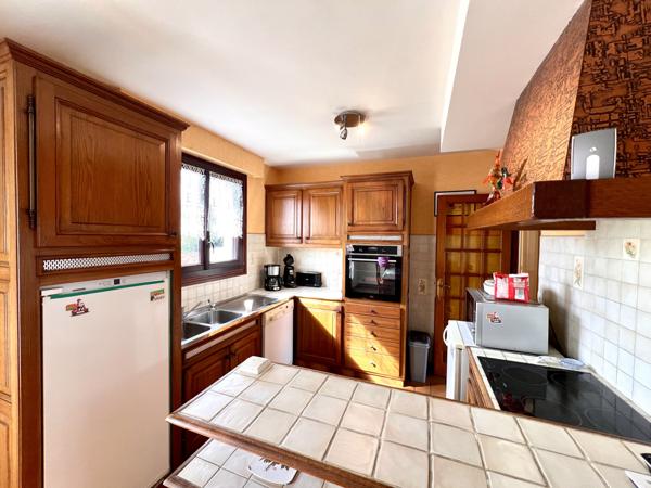 Gagny (93220) Maison avec grand jardin et garage