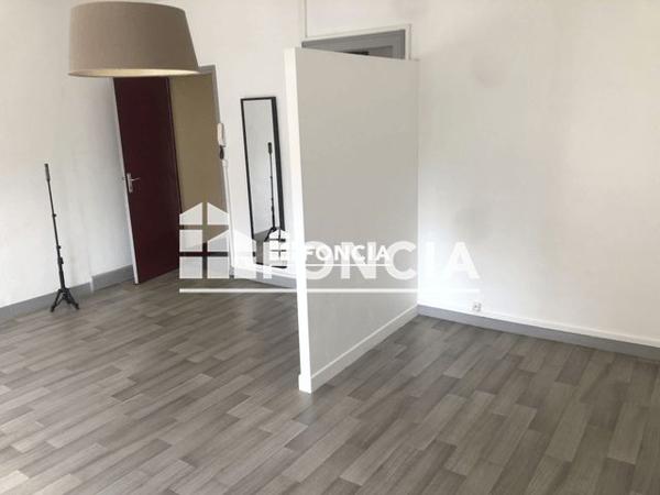 Location Studio 30 m² - 32 RUE DE LA REPUBLIQUE Nancy 54000