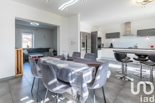 Maison à vendre 7 pièces 147 m² Hettange-Grande