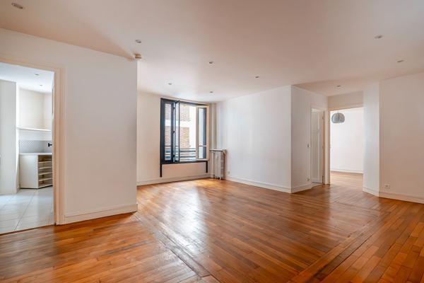 Appartement Paris 2 pièce(s) 60.7 m2