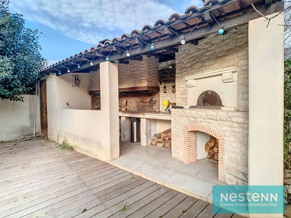 Maison ENTRESSEN T4, 3 Chambres, jardin, piscine et garage aménagé, env 127m²