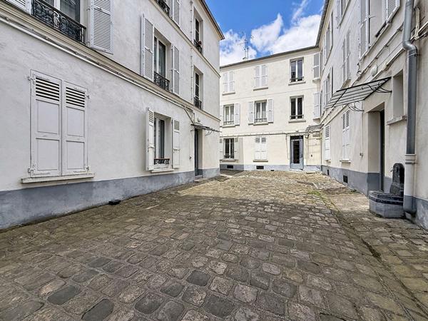 2 pièces vendu occupé - Rue de Lagny - MONTREUIL