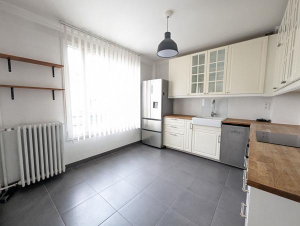 Beau 3 pièces 75.16 m² au calme total