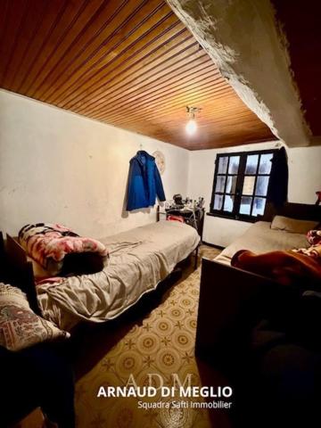 Appartement à rénover dans la citadelle de Bonifacio