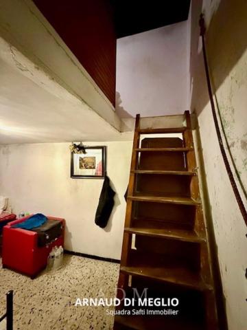 Appartement à rénover dans la citadelle de Bonifacio