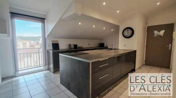 Appartement T3-Terrasse-Garage-Parking