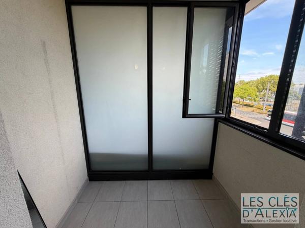 Vénissieux – Studio avec loggia et garage – Idéal investisseur