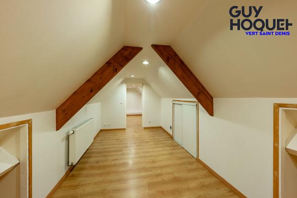 Maison Vert Saint Denis 7 pièce(s) 198 m2