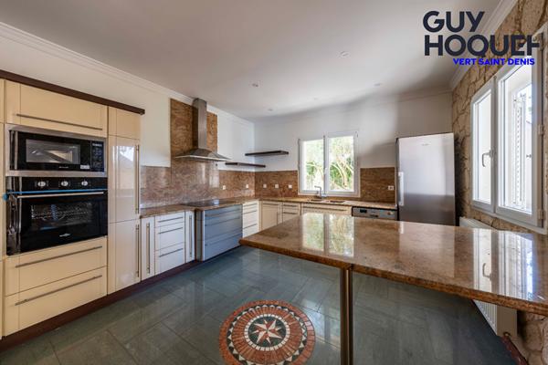 Maison Vert Saint Denis 7 pièce(s) 198 m2