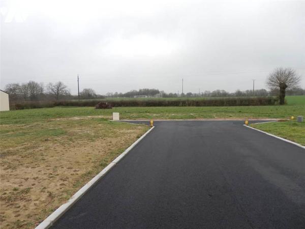 VENTE TERRAIN À BÂTIR