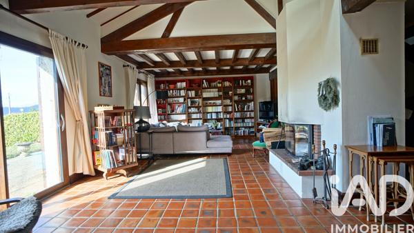 Maison à vendre 9 pièces 210 m² Saint-Martin-d'Uriage