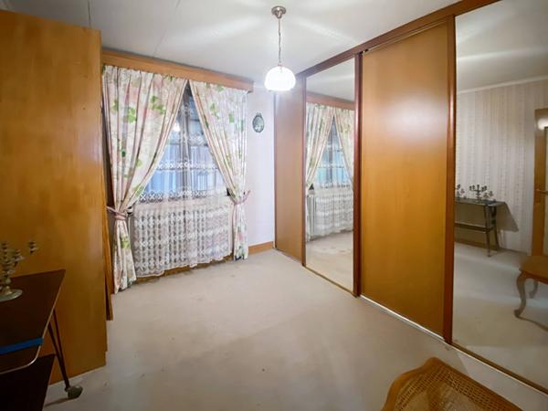 Jolie propriété de 190m² élevée sur un terrain de 1 716m²