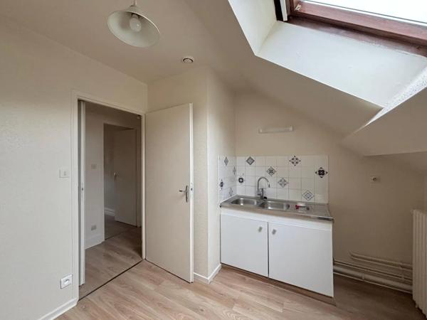 Appartement à louer 2 pièces 35.6m²