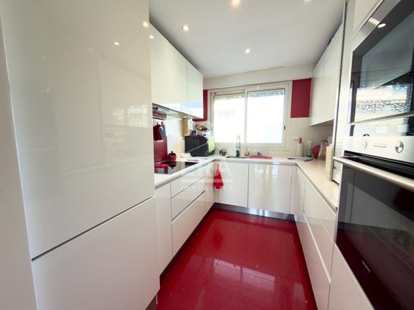 VIAGER PETIT JUAS  VUE MER  3 PIÈCES 78 m2