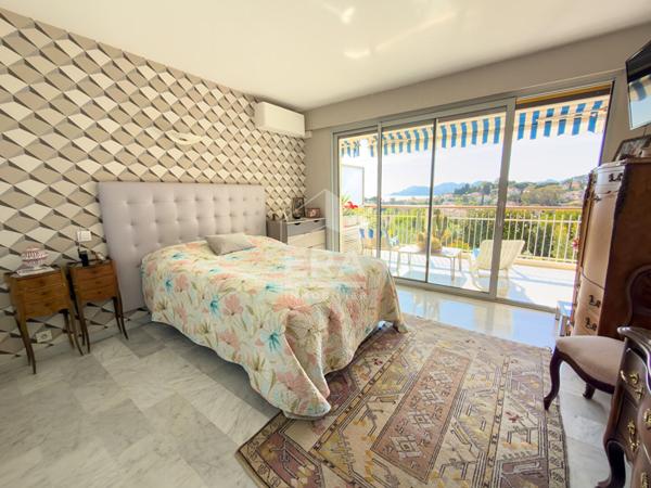 VIAGER PETIT JUAS  VUE MER  3 PIÈCES 78 m2