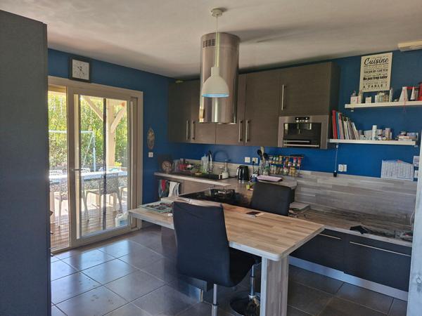 Maison Plain pied sur sous sol semi-aménagé 156 m² Les Avenieres Veyrins Thuellin