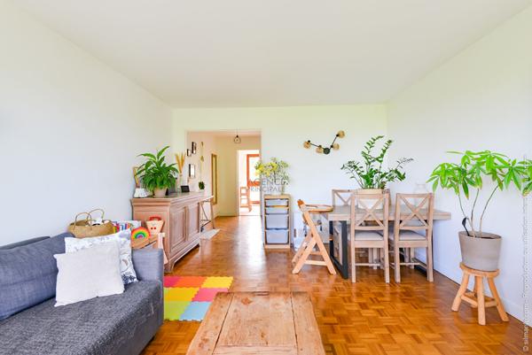 Appartement VUE SUR SEINE €279 500 ** - Référence 1921