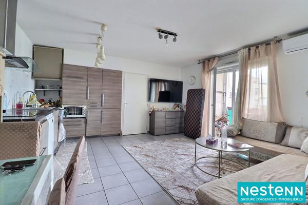 À vendre : Appartement 3 pièces à Vaulx-en-Velin Centre avec un garage fermé