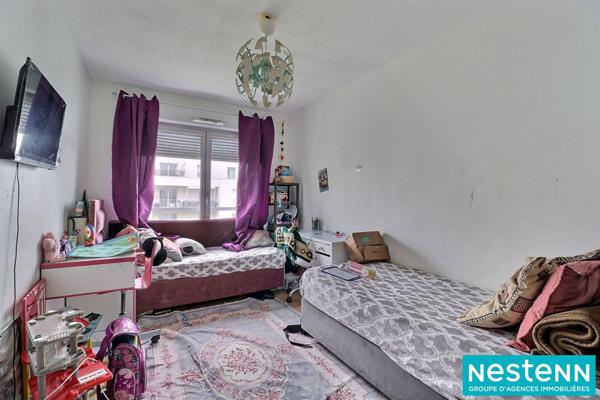 À vendre : Appartement 3 pièces à Vaulx-en-Velin Centre avec un garage fermé