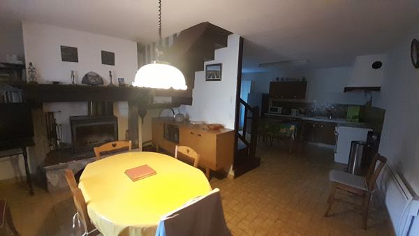 Châtillon-en-Diois (26410) Châtillon-en-Diois/ Maison de Village en pierres avec Jardin