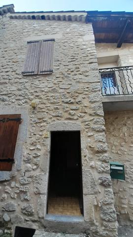 Châtillon-en-Diois (26410) Châtillon-en-Diois/ Maison de Village en pierres avec Jardin