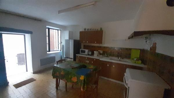 Châtillon-en-Diois (26410) Châtillon-en-Diois/ Maison de Village en pierres avec Jardin