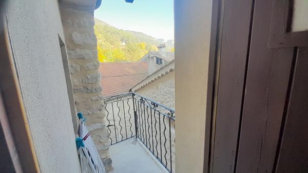 Châtillon-en-Diois (26410) Châtillon-en-Diois/ Maison de Village en pierres avec Jardin