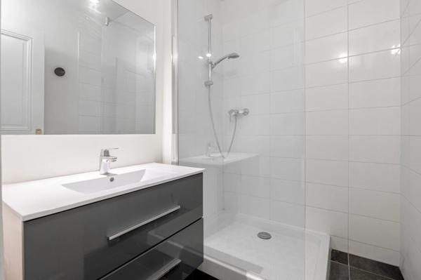 Paris 6 - Rue Bonaparte, Appartement familial classique