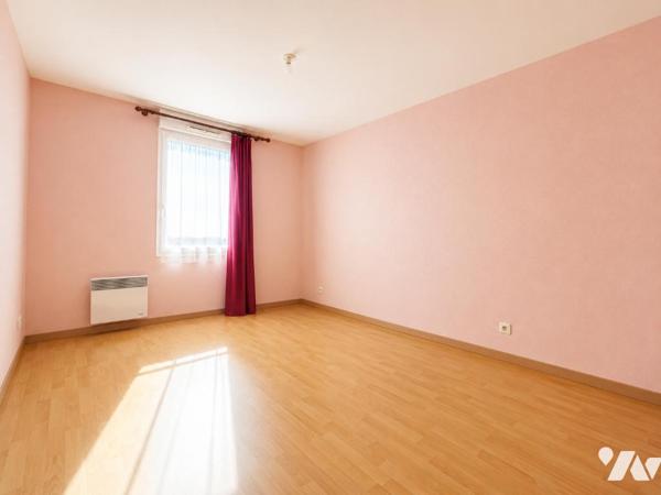 TOURS – VELPEAU
Appartement T3 de 79,48 m² avec balcon, garage fermé et ascenseur