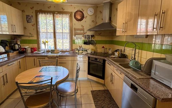 Maison à vendre    5 pièces •  Montrevel-en-Bresse