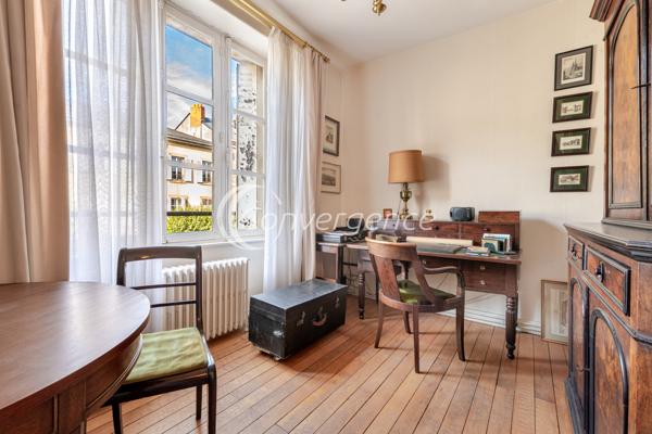 Appartement 5 pièce(s) 3 chambre(s) 111.17 m²