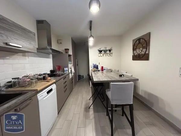 Appartement à louer 4 pièces 80.23m²