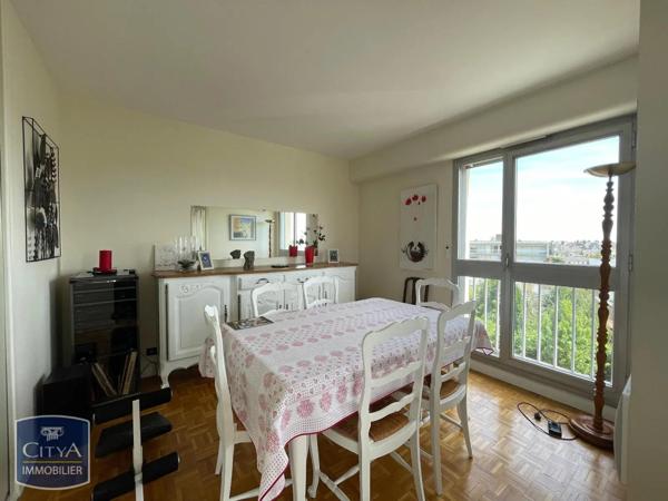 Appartement à louer 4 pièces 80.23m²