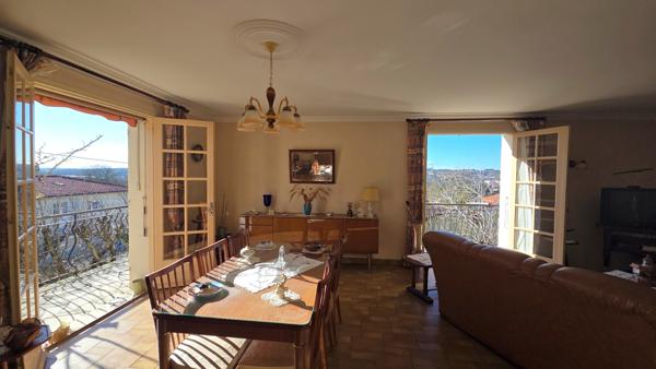 Exclusivité : Maison de ville T4 avec garage - vue Cathédrale