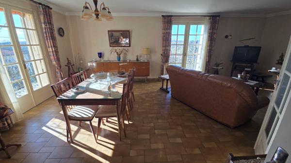 Exclusivité : Maison de ville T4 avec garage - vue Cathédrale