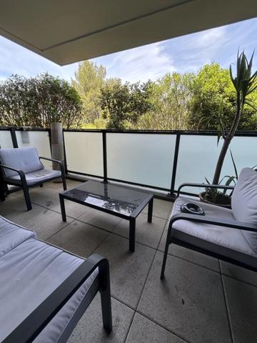 Vente                                                      Appartement
                        
                     2 pièces                      48 m2                     à Le Crès