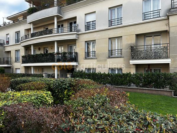 Location Appartement52 m² - 2 Pièces - CHATILLON (92320)