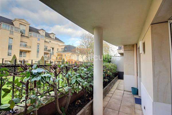 Location Appartement52 m² - 2 Pièces - CHATILLON (92320)