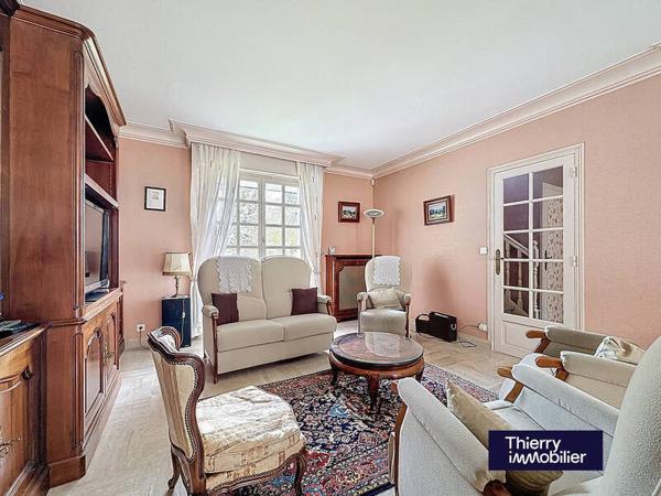 Maison 6 pièces - 35000 Rennes