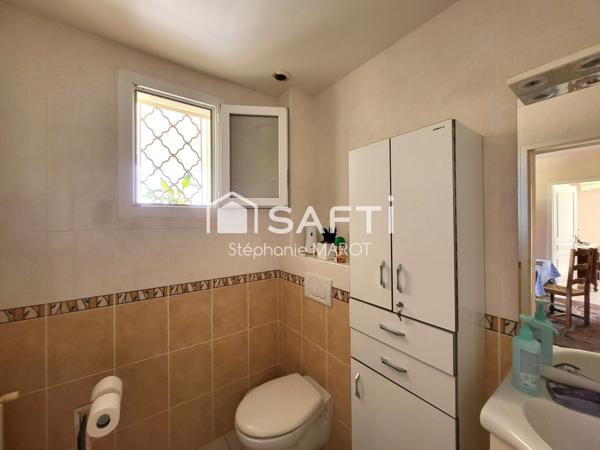 Propriété avec deux logements indépendants