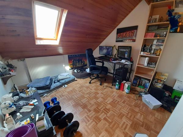 PROCHE CENTRE , Maison Tergnier 6 pièce(s) 134 m2 avec garage