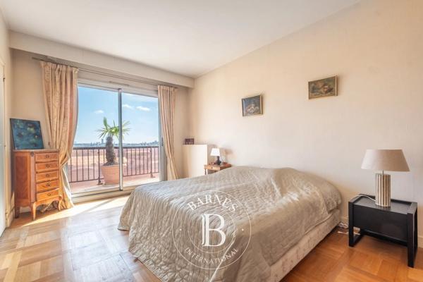 Paris 7ème, Appartement 3 Chambres -  132 m² à vendre