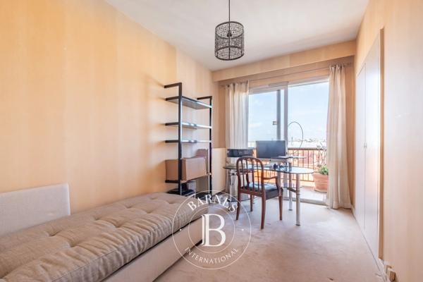 Paris 7ème, Appartement 3 Chambres -  132 m² à vendre