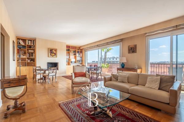 Paris 7ème, Appartement 3 Chambres -  132 m² à vendre